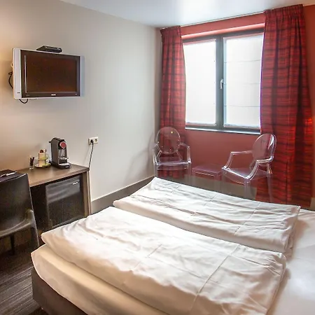 فندق Pantheon Palace By Wp Hotels 4*