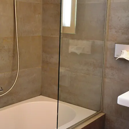 Hotel Pantheon Palace By Wp 4*