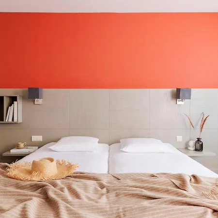 Pantheon Palace By Wp Hotel 4*
